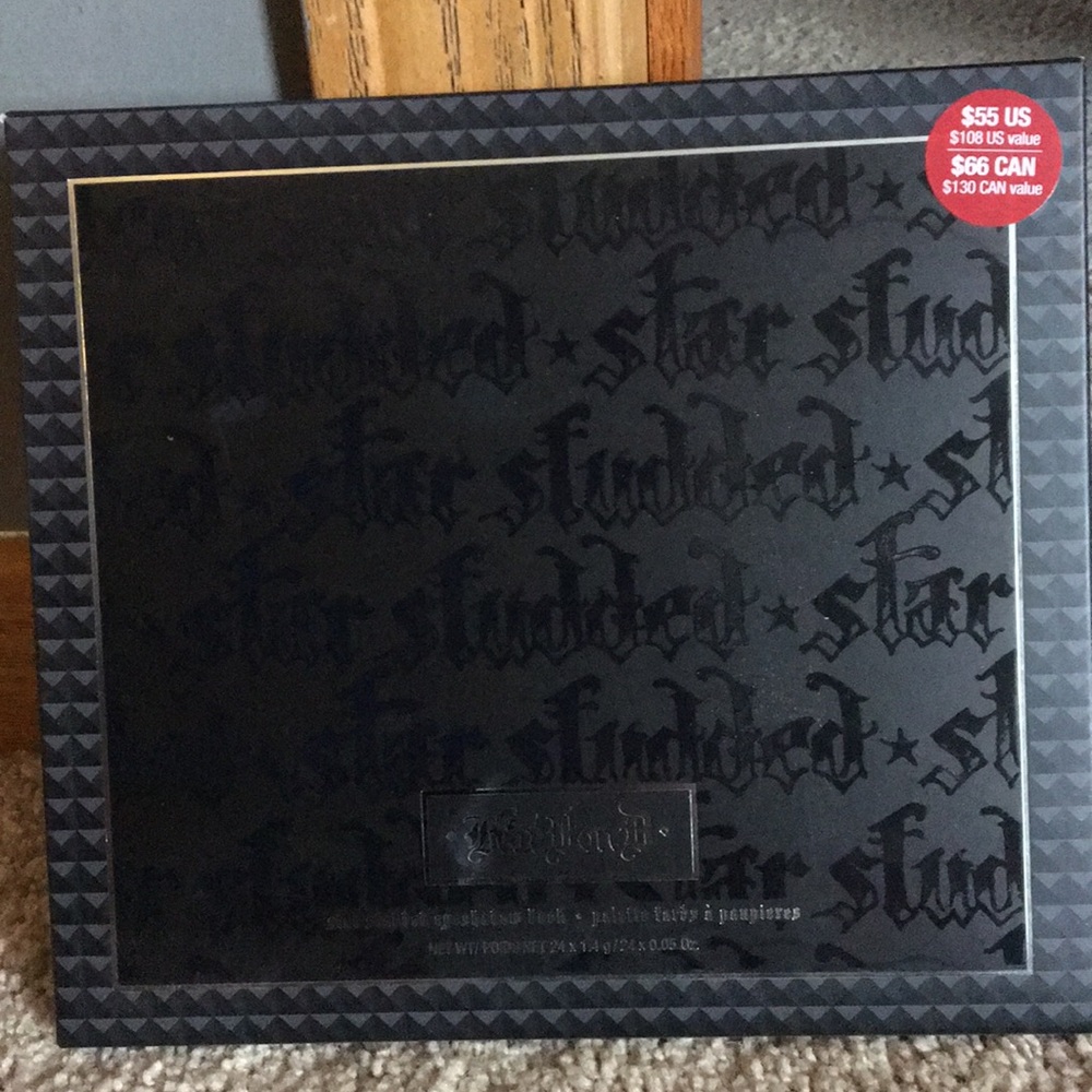 KAT VON D STAR STUDDED PALETTE